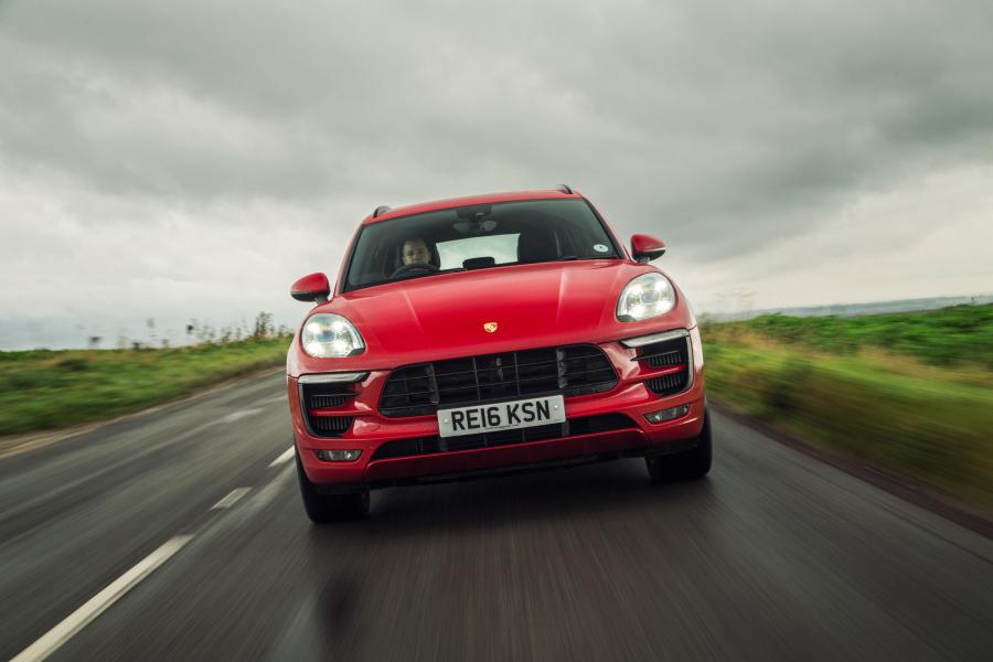  Porsche Macan GTS 2016 года  (UK) (фото 22 из 30)